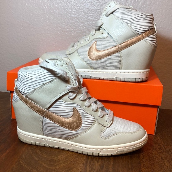 nike dunk sky hi rose gold